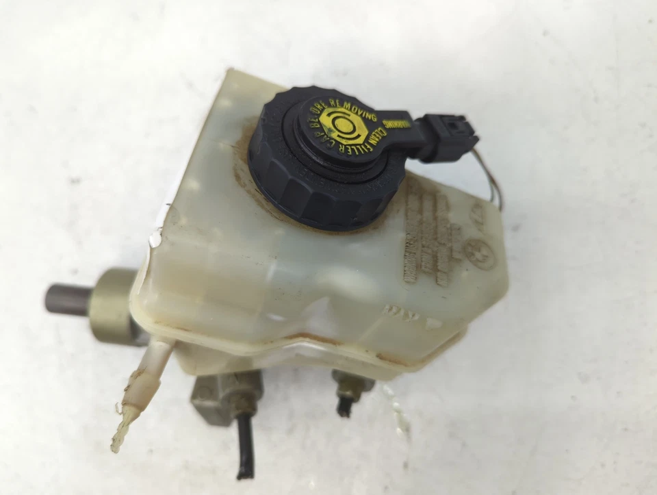 Cilindro maestro de freno BMW 325i 2006-2006 RIZ1S Foto 2 de 4