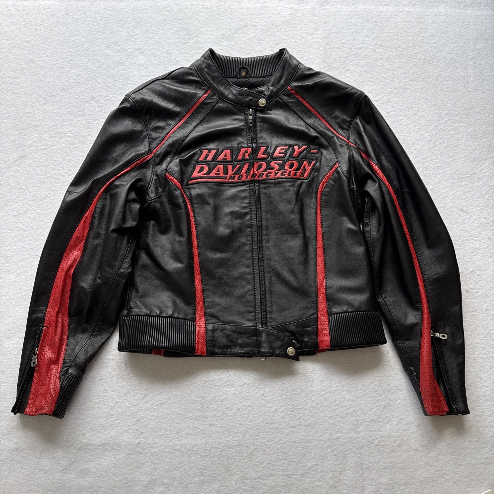 Special edition,Harley Davidson Women's L Black/hot Red Leather Biker Jacket