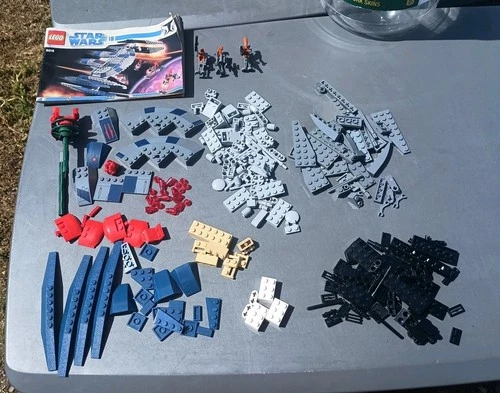 Lego Star Wars 8016 Hyena Droid Bomber Minifigurine Set Lot Manual