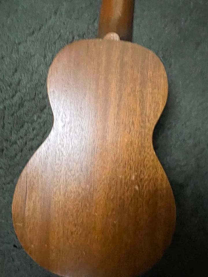 Vintage GRETSCH Ukulele - Image 3 of 4