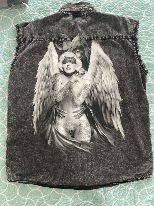 Biker Wear Sleeveless extra large Graphic Shirt