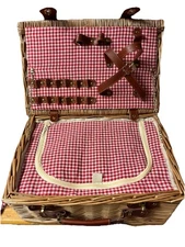 Brand New! 16 Piece Wicker Satisinside Picnic Basket