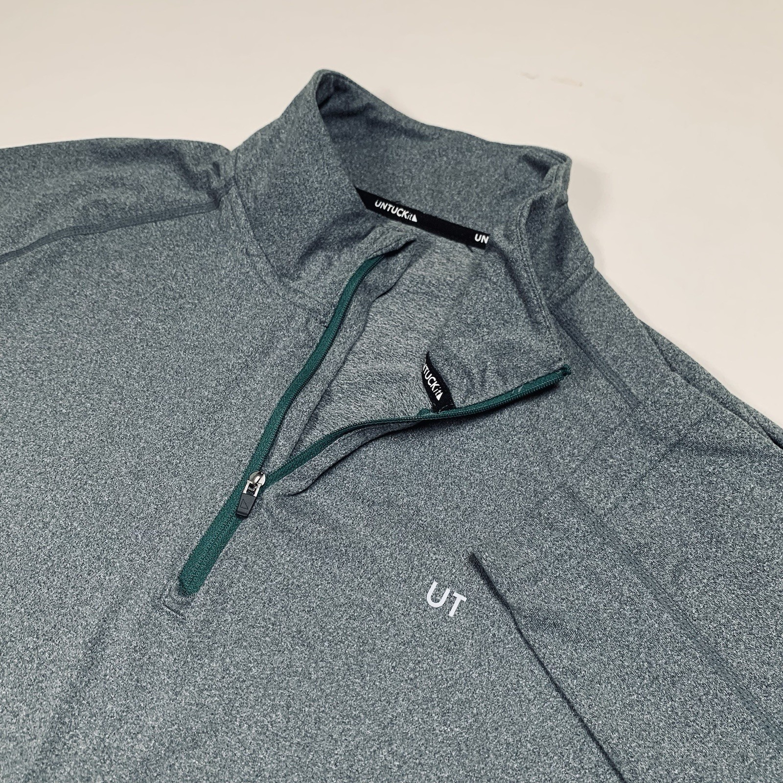 UNTUCKit Performance 1/4 Zip Pullover Sweatshirt … - image 1