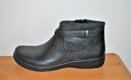 Clarks Women's Cheyn Kisha Black 