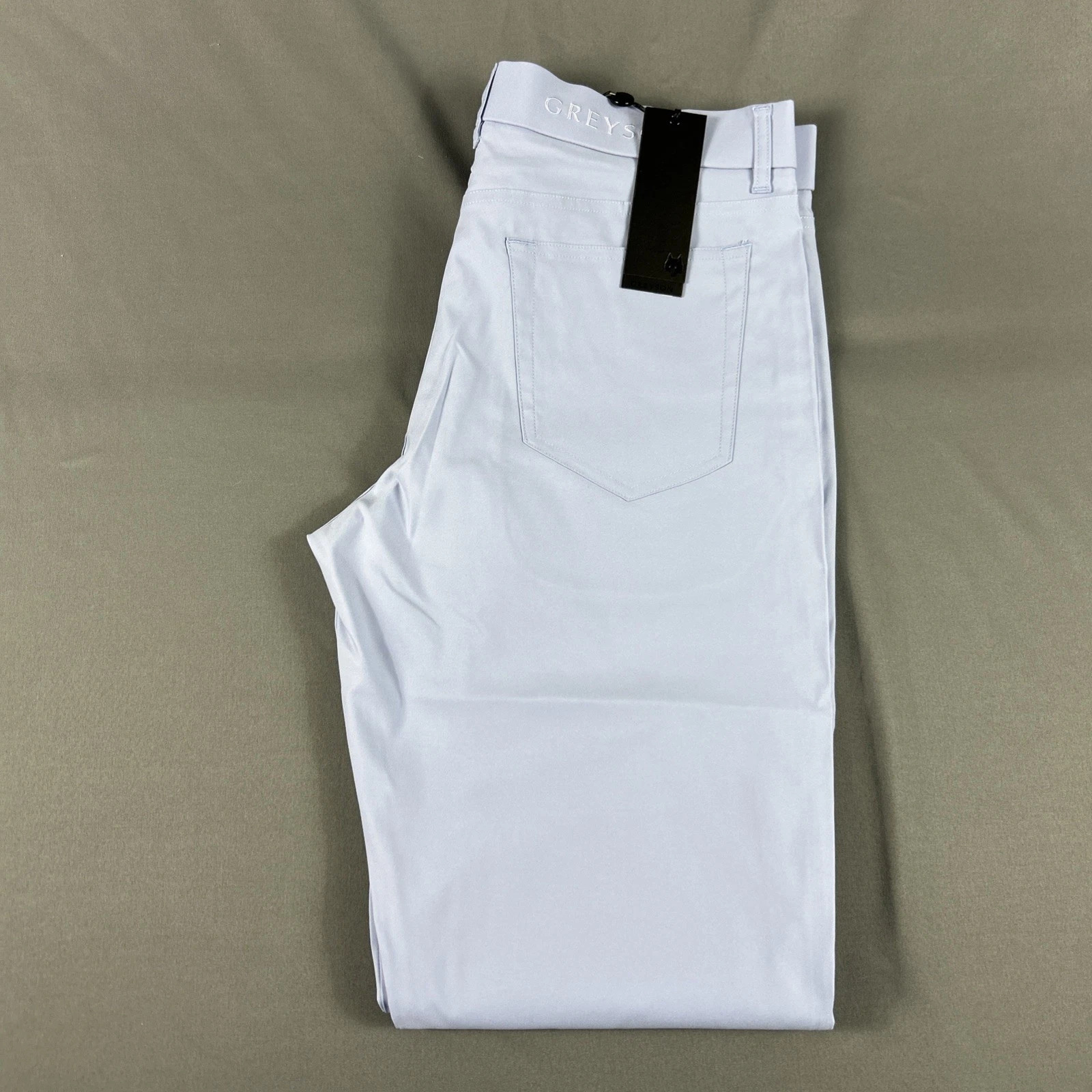 Greyson Golf Pants Wainscott Trousers 32 x 32 Heron Blue Polyester NWT MSRP $198
Opens in a new wind