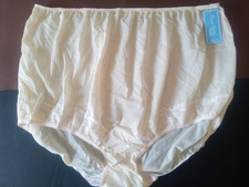 Size 14 DIXIE BELLE Vintage Nylon Lace Panel Leg Openings Full Panties Butter