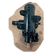 Power Steering Gear Box For Chevrolet Gmc Cadillac C1500 2500 K1500 K2500 Used