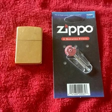 Zippo May 2004 Gold Tone Lighter w/6 Pack of New Flints!