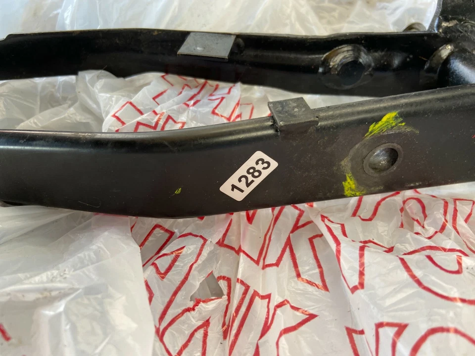 1986 Porsche 944 сцепление и педаль тормоза в сборе - Изображение 2 из 4