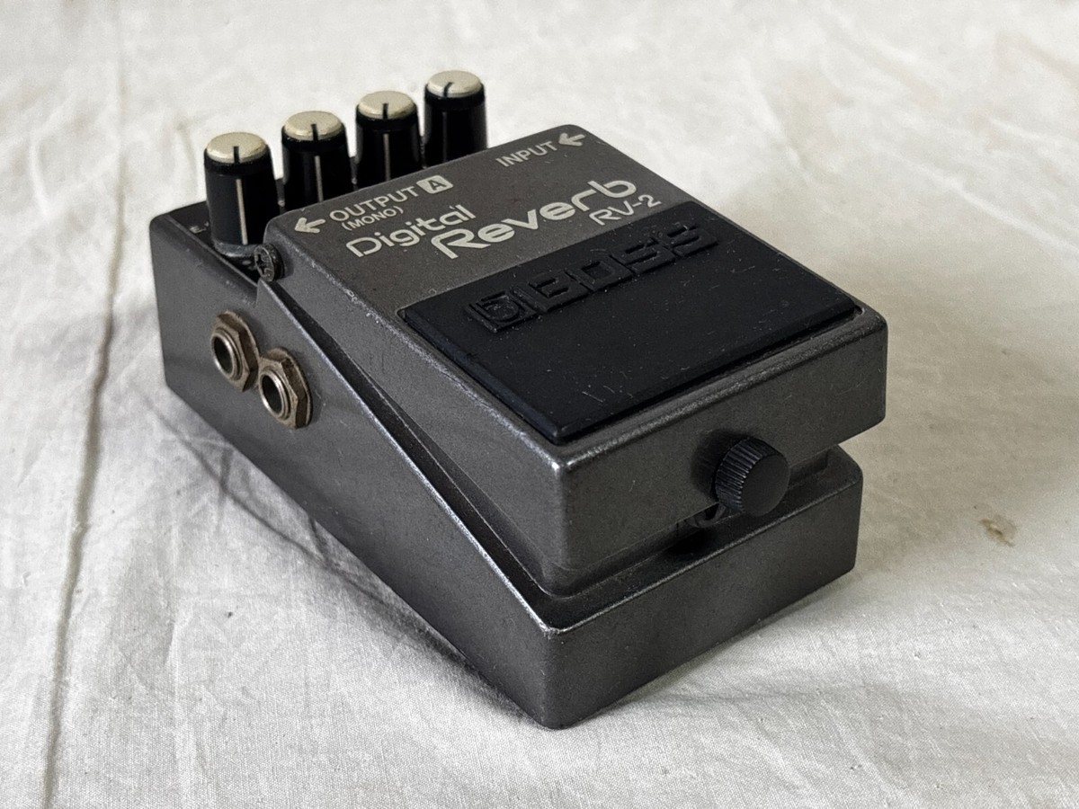BOSS RV-2 RV2 Digital Reverb w/ power supply | eBay