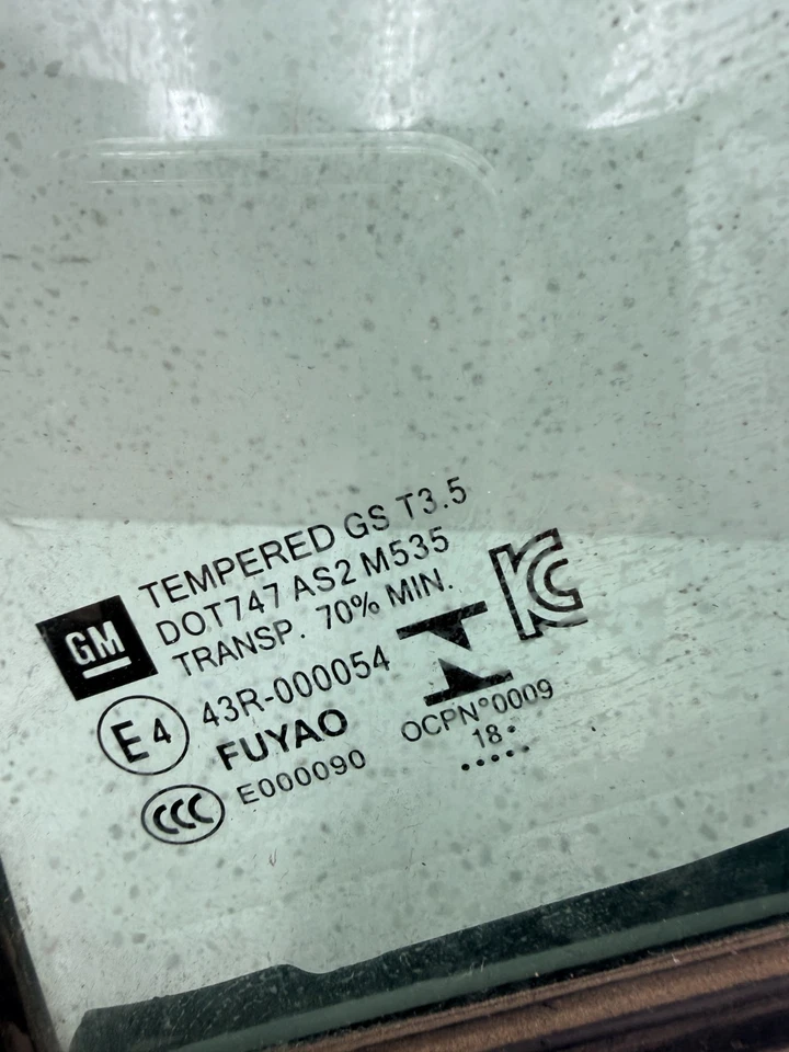 2017 CHEVROLET CRUZE LEFT REAR DOOR TRIANGEL GLASS WINDOW OEM  43R-000054 B436-2 - Изображение 4 из 4