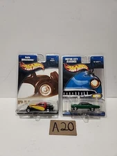 Lot Of 2 Hot Wheels Auto Milestones 1933 Bugatti/ Motor City Classics '67 GTO