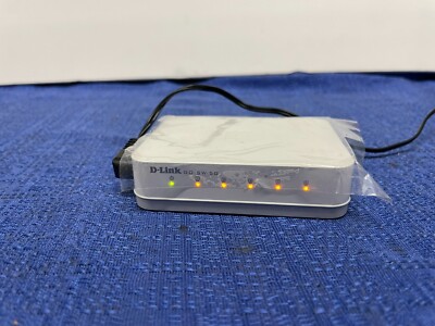 D-Link  (GO-SW-5E) Network Device with AC Adapter TESTED WORKING