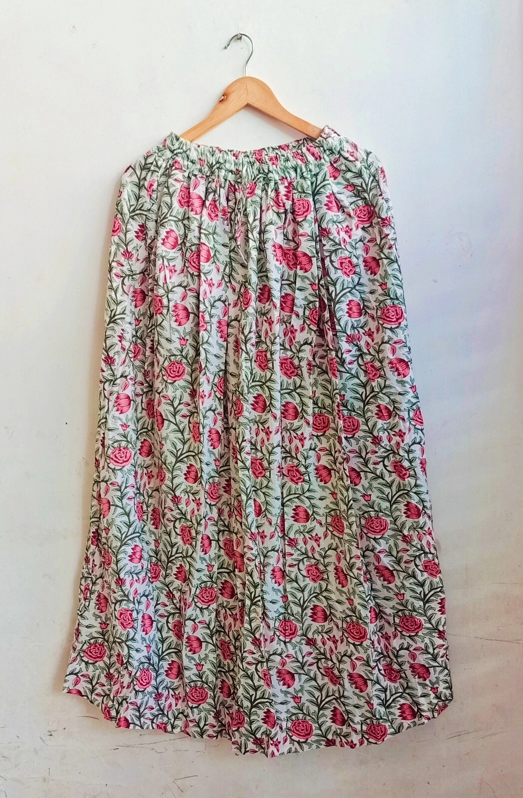 Indian White Floral Skirt Cotton Skirt Long Skirt Free Size Beachwear Long Skirt