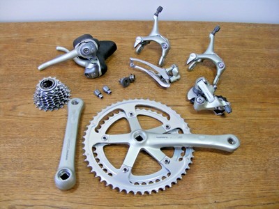 groupe Shimano 105 2x8 ( ST BR 1055 , FD RD 1056 ) 8 vitesses
