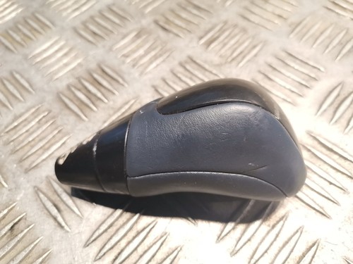 MERCEDES-BENZ CLK C208 Gear Shifting Knob - Picture 2 of 4