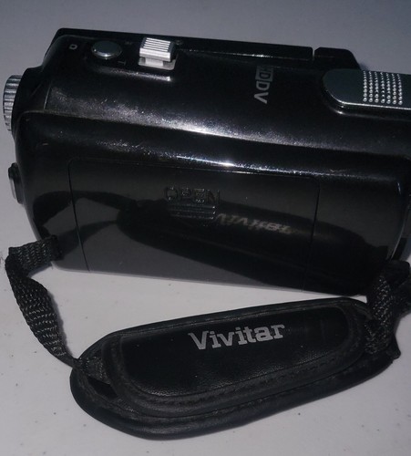 VIVITAR DVR 810HD Handheld DVR Camera W/SD Card & Carry Case, FAST SHIP - Picture 6 of 16