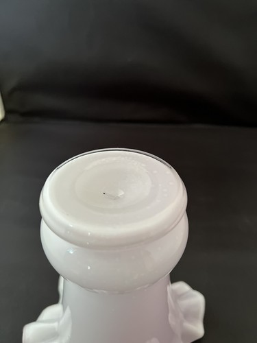 Stunning Victorian bohemian art glass ruffle crimped edge vase - Picture 5 of 12