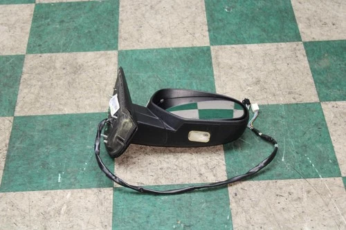 07-08 Yukon Olympic White Passenger Right RH Power Door Mirror Turn Signal OEM