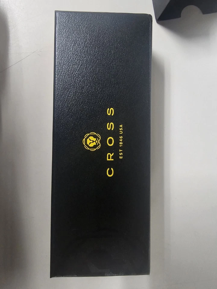 Bolígrafo multifunción Cross Tech3+™ cromo cepillado PVD Foto 4 de 4