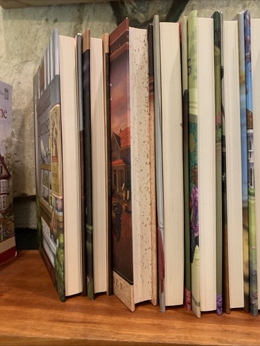 Guideposts Book lot 34 Hardcover Tearoom Grace Savannah Amish Mixed Mystery HC - Imagen 10 de 11