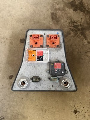 2011-2015 Chevy Volt Main Battery Controller Relay Unit Gen1