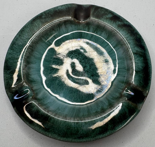 Posacenere vintage Canada Art Pottery smalto a goccia verde firmato 5” metà secolo - Foto 1 di 9