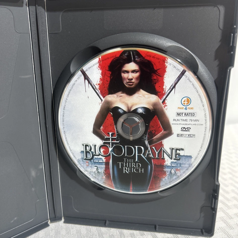 Bloodrayne + The Third Reich MOVIES DVD Lot CULT CLASSICS - Imagem 4 de 4