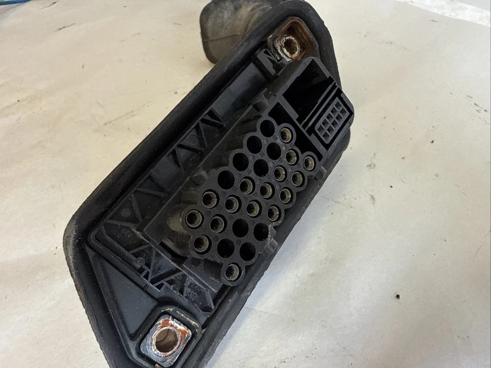 Arnés de cableado de puerta de pasajero BMW Z3 1997 fabricante de equipos originales Foto 2 de 4