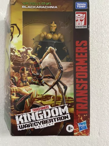 Hasbro F0670 Blackarachnia Transformer Cybertron Kingdom Action Figure