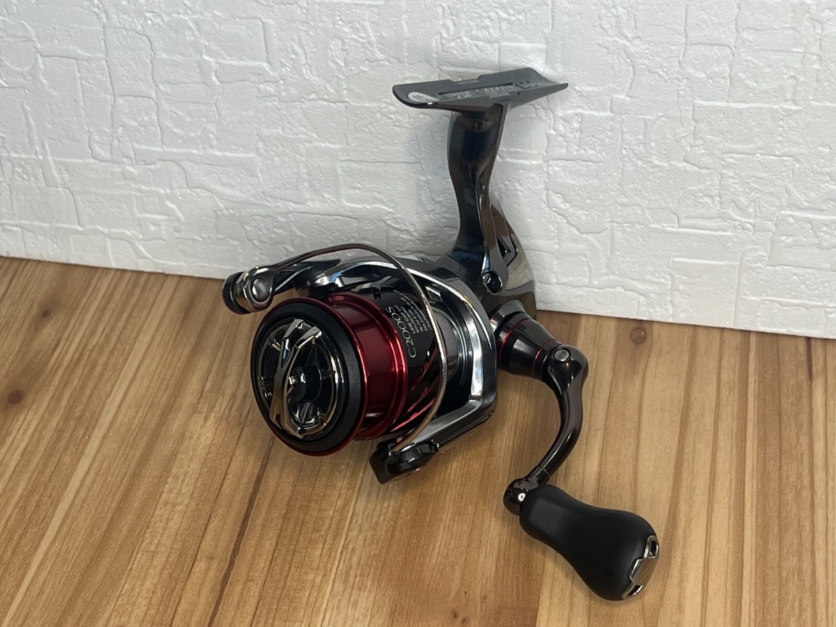 Shimano Spinning Fishing Reel 16 Stradic CI4+ C2000S