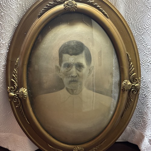 Large VINTAGE/ANTIQUE PICTURE BEVELED GLASS Wooden FRAME 24 1/2” L 18 1/2” W - Picture 11 of 24