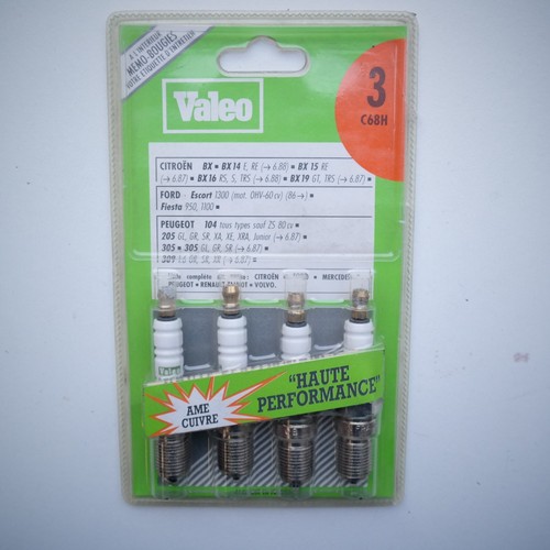 Renault 5 Alpine X 4 bougies allumage neuve Valeo C68H 7701366514 - Photo 1/3