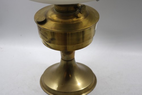 VINTAGE BRASS ALLADIN OIL LAMP MODEL 23 #2 - Picture 4 of 11