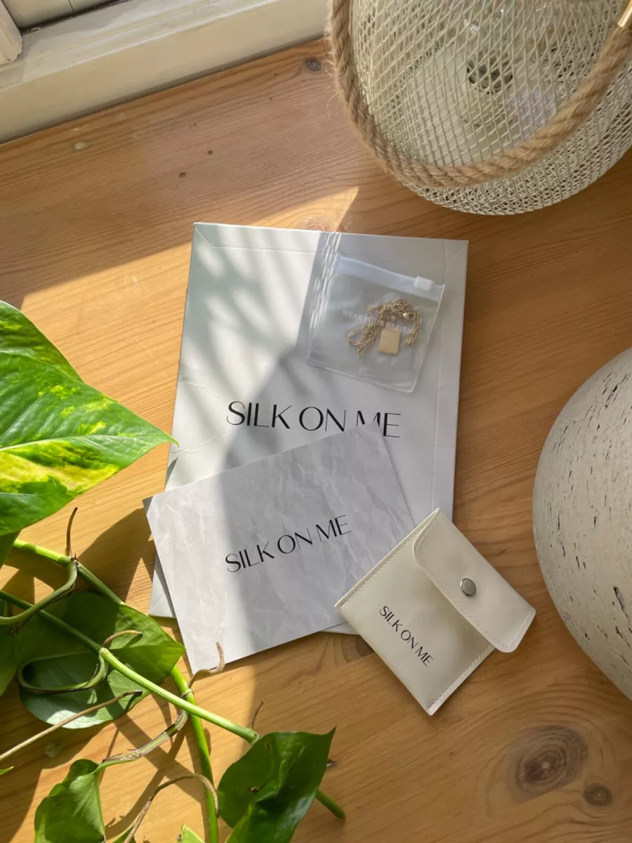 Silk jewels shop