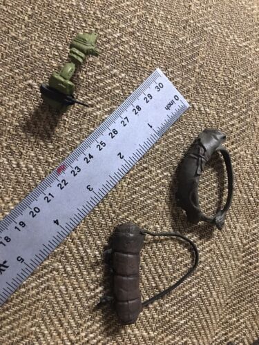 Gemischte Menge Gürtel Ausrüstung Koffer Soldat Fußball Holster Schultertasche Actionfigur Vintage - Bild 2 von 12