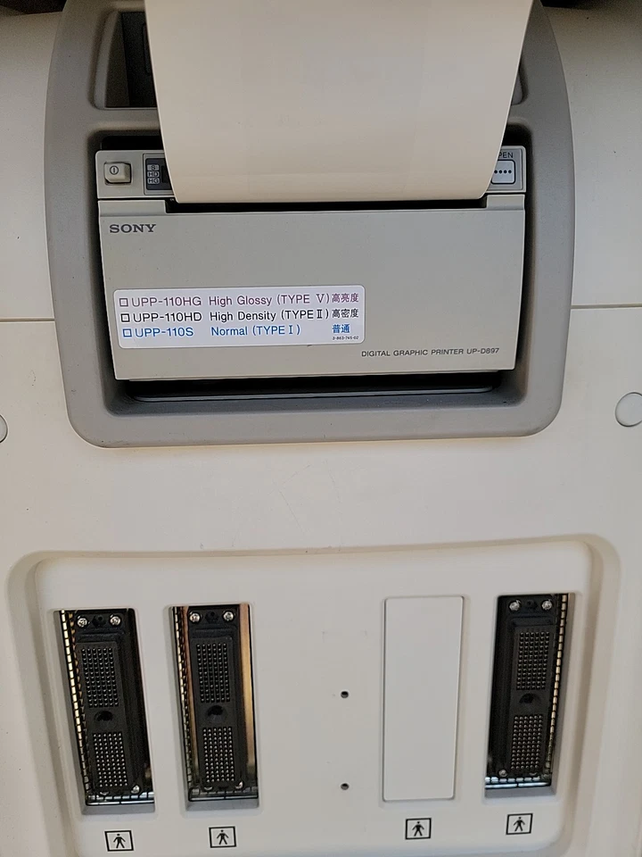 Máquina de ultrassom GE LOGIQ C3 Premium sem sonda FAÇA OFERTA PRECISA IR - Imagem 3 de 4