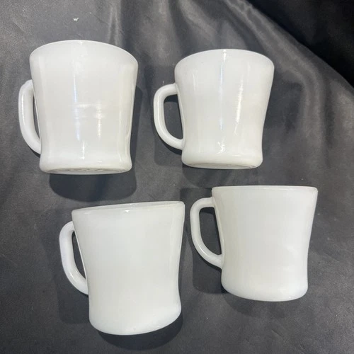 SHIPS FREE NICE! Vintage Fire King White Milk Glass D Handle Mugs Cups Set Of 4
