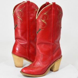 red leather cowgirl boots