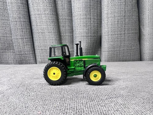 CASE IH Combine Tractor John Deere Case III Quad Trac Lot Ertl DieCast 1/64 Toy - Picture 14 of 21