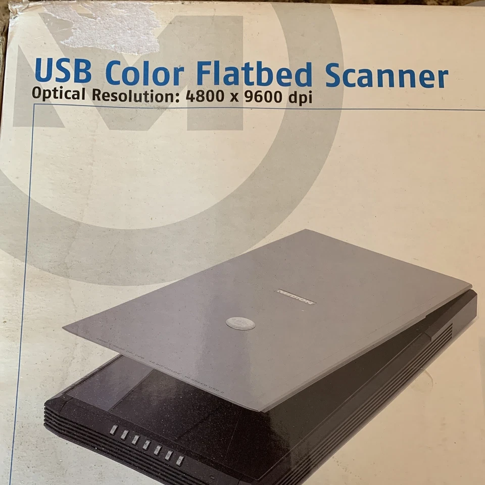 Medion USB Color Flatbed Scanner Optical Res 4800 x 9600 DPI Single Pass - Image 2 of 4