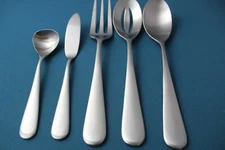 5pc Serving Tablespoon Pierced Fork Yamazaki MEDIAN Satin Vietnam 18/10 NEW