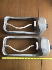 2 Vintage Green Thumb Aluminum Yard Grass Spr...
