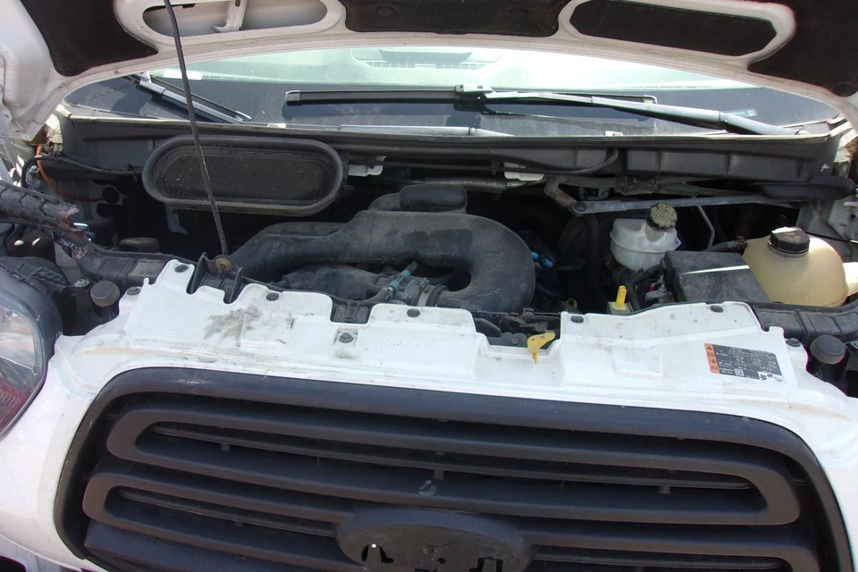 Used Rear Right Door Glass Rear fits: 2016 Ford Transit 250 low roof 83`` overal - Image 4 of 4