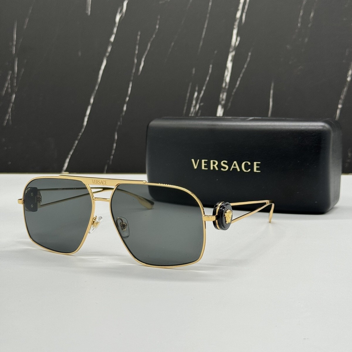 Versace VE2269 100287 BRAND NEW Sunglasses Gold Dark Grey Pilot Unisex Versace VE2269 100287-62 Gold / Dark Grey Lenses main image 2