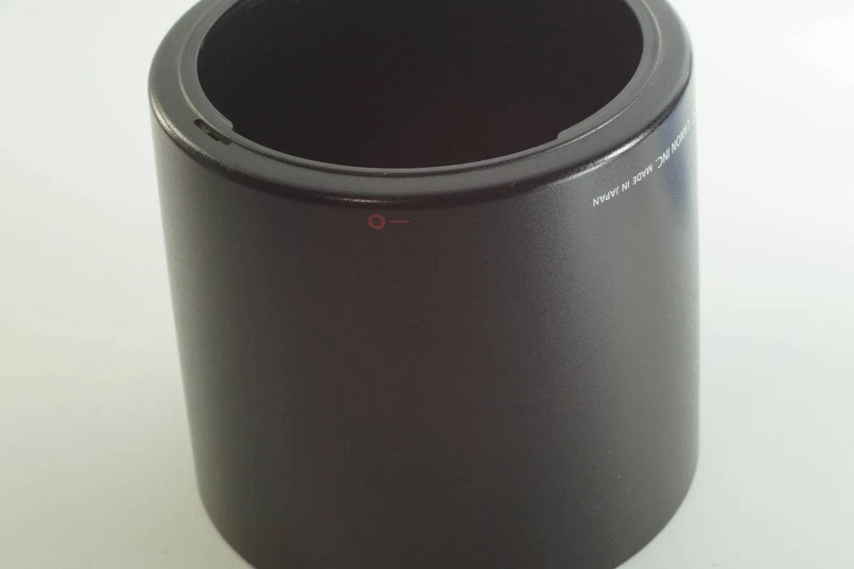 1008 "Generally clean" Canon ET-73 Canon EF100mm F2.8L Macro IS USM Lens Hood - Image 2 of 4