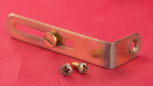 Vintage Spec Aged Pickguard Bracket + Slotted Screw Set Gold