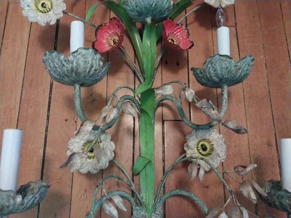 5 light Wheat Large 34" Vtg Italian Enamel Floral Rewired Tole Wall Sconce - Image 3 of 4