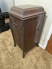 Victor Talking Machine Victrola XA Phonograph 1918. Functional Unit