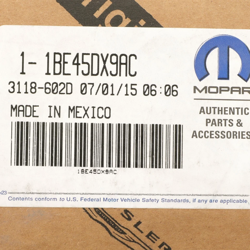 Dodge Journey 2010-2019 placa de desgaste moldura lado izquierdo fabricante de equipos originales nuevo Mopar 1BE45DX9AC Foto 3 de 3